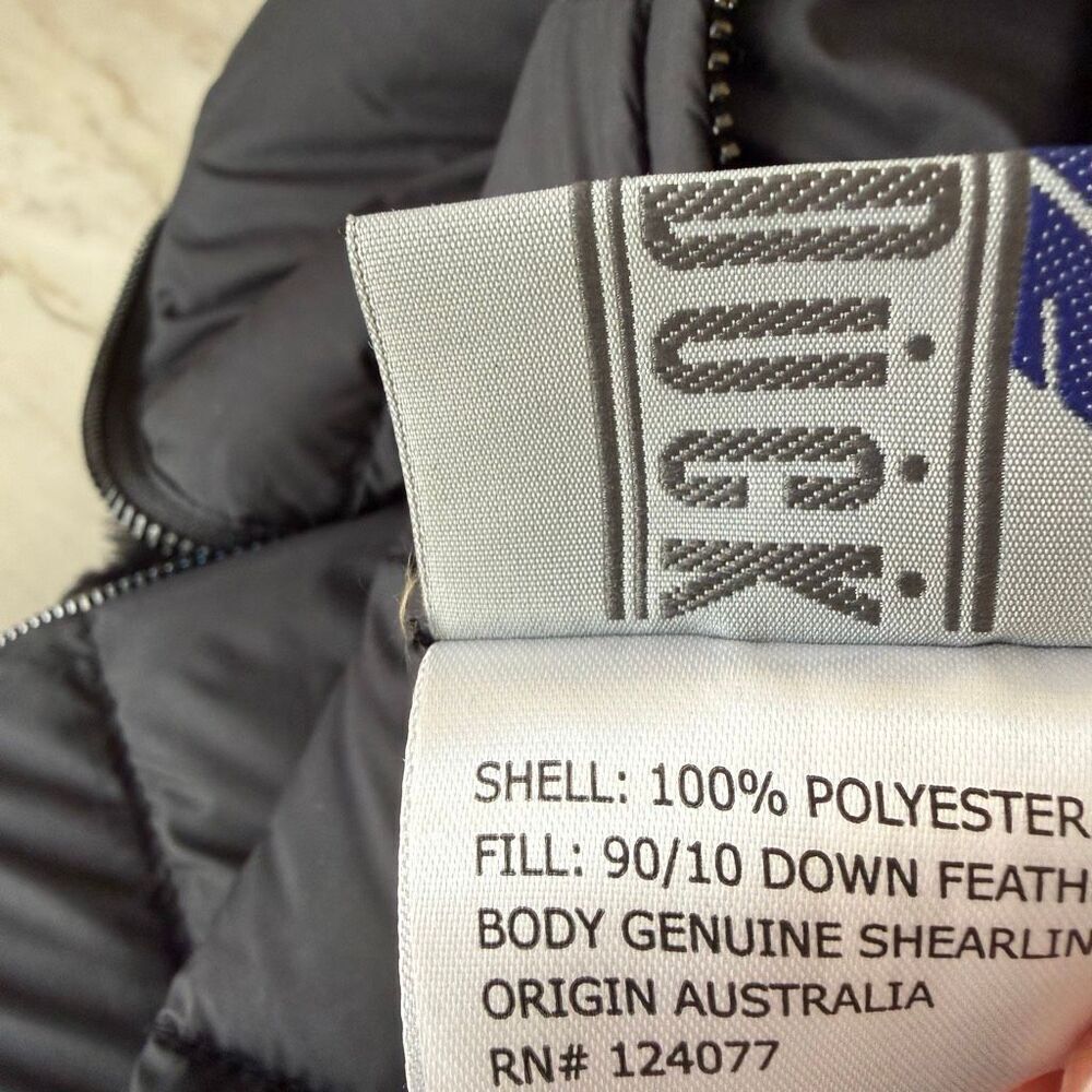 Blue Duck water resistant reversible genuine shearling 700 fill down coat S NWT - Picture 6 of 9